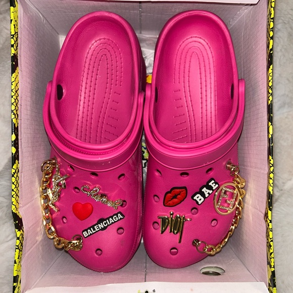 Pink Clogs - Picture 1 of 4